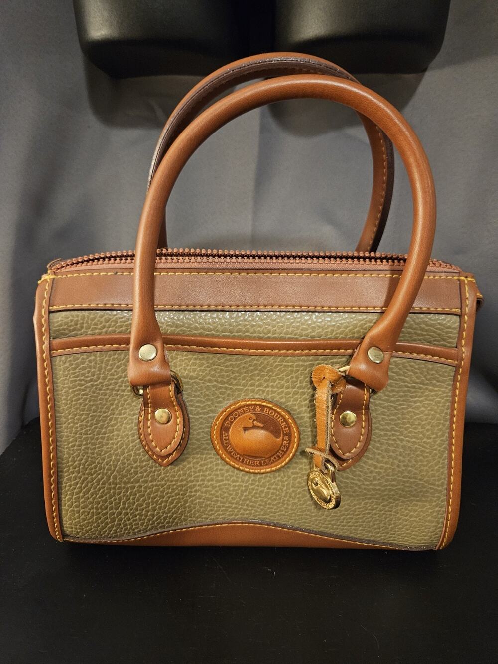 VTG Dooney & Bourke All Weather Leather Satchel Olive Green British Tan Mexico